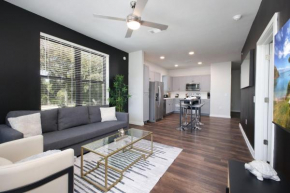 Charming 2BR March Madness Alamodome Free Parking